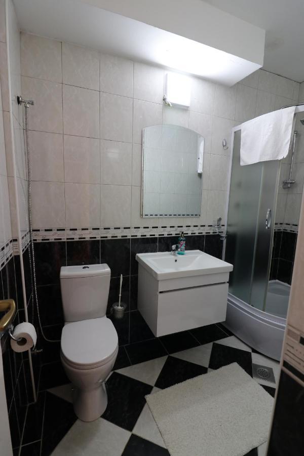 Apartment Nina Котор Екстериор снимка